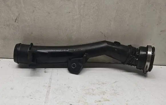 Peugeot 3008 II Intercooler hose/pipe 9831710780
