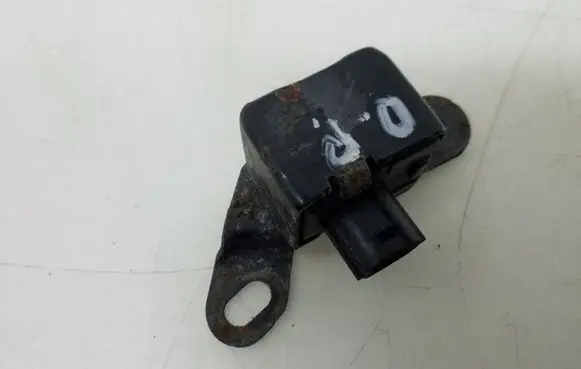 Toyota Corolla E120 E130 Sensor 8917313041