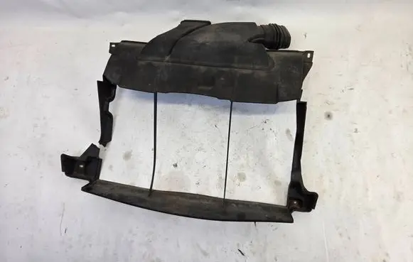 Maserati Ghibli Air intake duct part 670004142 670004599