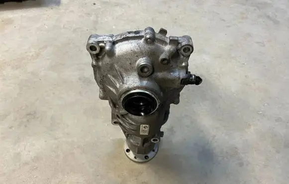 BMW X4 G02 Front differential 8487445