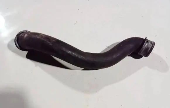 Mercedes-Benz E W212 Engine coolant pipe/hose