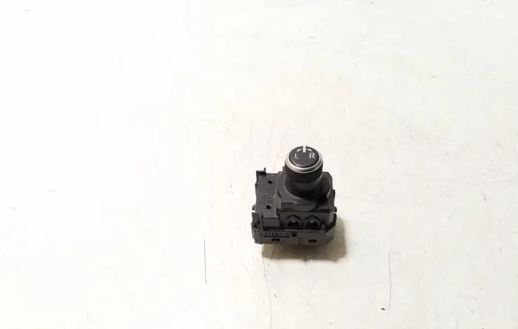 Toyota Corolla E210 E21 Wing mirror switch 183911