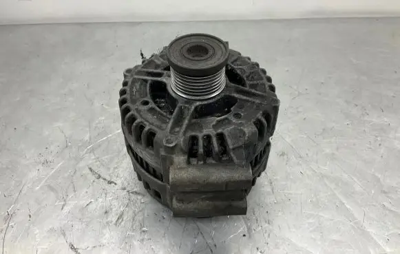BMW 5 E60 E61 Generator/alternator 7558219 0121715016 7557789