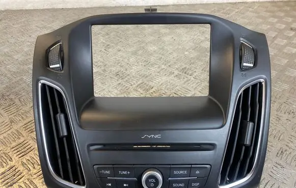 Ford Focus Head unit multimedia control F1ET18K811HC F1EB18835EF F1EB18835N