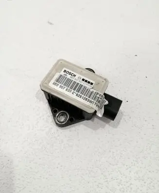 Audi A4 S4 B7 8E 8H ESP acceleration yaw rate sensor 8E0907637C