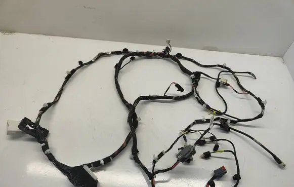 Dodge Durango Tailgate/trunk wiring harness 16238CB P68333631AA W2807W3258