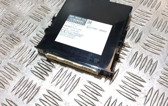 Subaru XV I Engine control unit/module ECU 88802FJ051 2325009221
