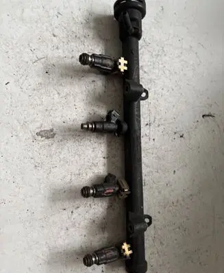 Volkswagen Polo III 6N 6N2 6NF Fuel main line pipe 030133319L