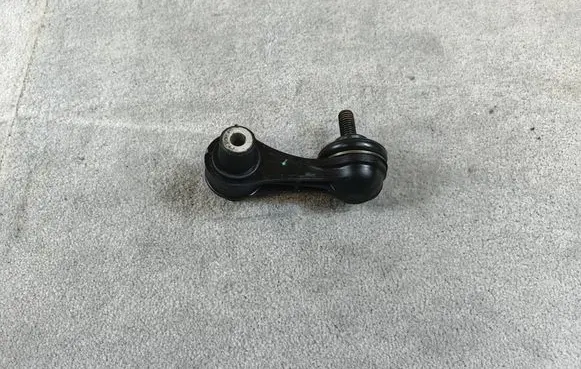 Volkswagen Golf VII Rear anti-roll bar/stabilizer link 5Q0505465A