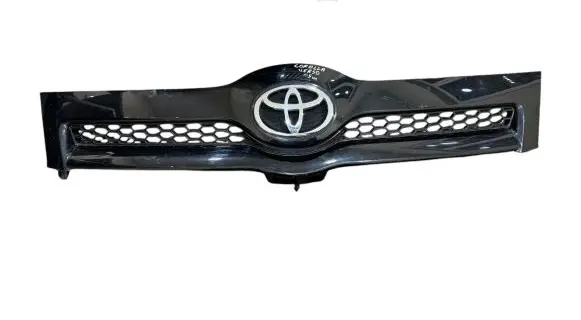Toyota Corolla Verso E121 Front grill 531110F020