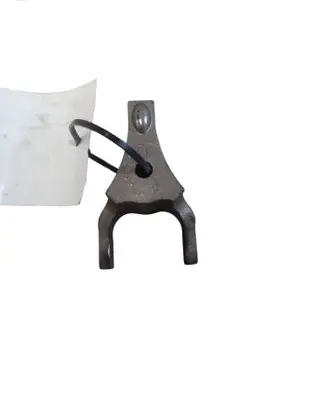 Jaguar XE Fuel Injector clamp holder 