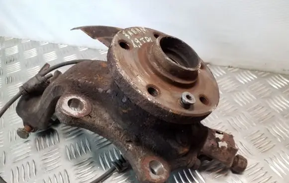Seat Alhambra (Mk1) Front wheel hub spindle knuckle