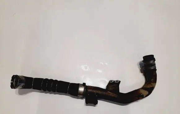 Infiniti FX Intercooler hose/pipe