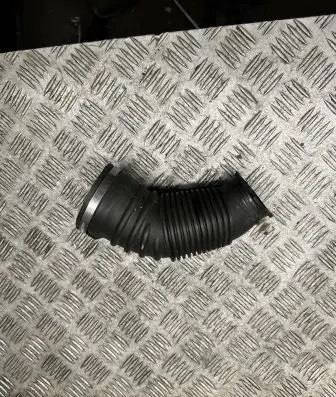 Audi A6 S6 C6 4F Air intake hose/pipe 4f0129615l