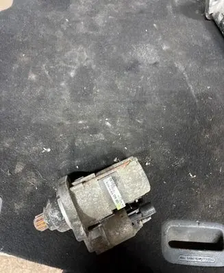 Renault Captur Starter motor 02M911023N