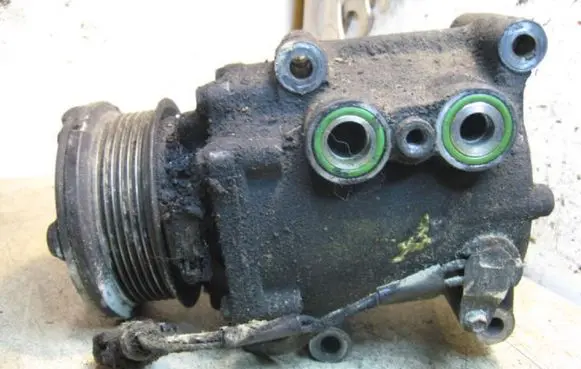 Ford Focus Air conditioning (A/C) compressor (pump)