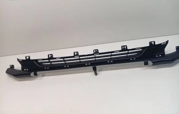 Peugeot 208 I Front bumper lower grill 9810516180