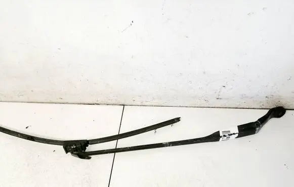 Fiat Croma Front wiper blade arm