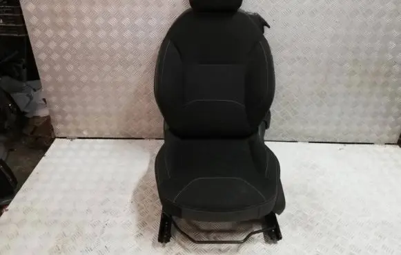 Citroen DS3 Front driver seat 