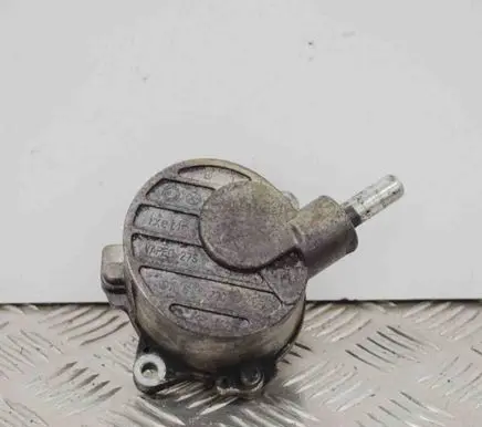 Vacuum pump