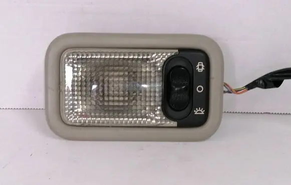 Citroen Xsara Picasso Rear seat light 961201677