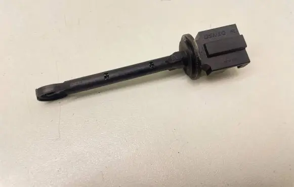 Audi A6 S6 C6 4F Interior temperature sensor 4F0820539A 102069755 100378