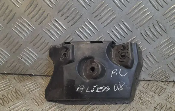Seat Altea Front bumper mounting bracket 5P0807184A