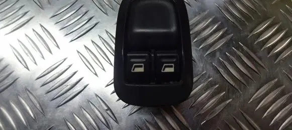 Peugeot 206 Front door window switch trim 