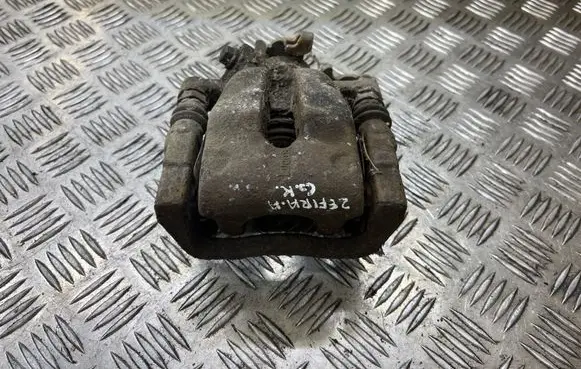Opel Zafira A Rear brake caliper