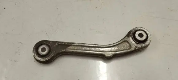 Maserati Ghibli Rear upper control arm/wishbone 670007252