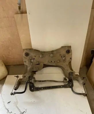 Renault Megane III Front subframe