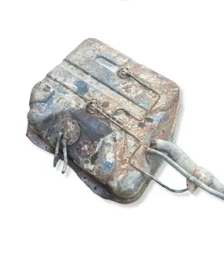 Mitsubishi Pajero Fuel tank 