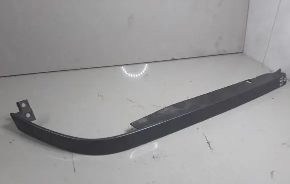 Under headlight/headlamp trim