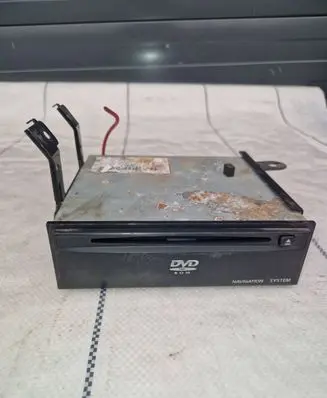 Nissan Murano Z50 Navigation GPS unit bracket/holder 