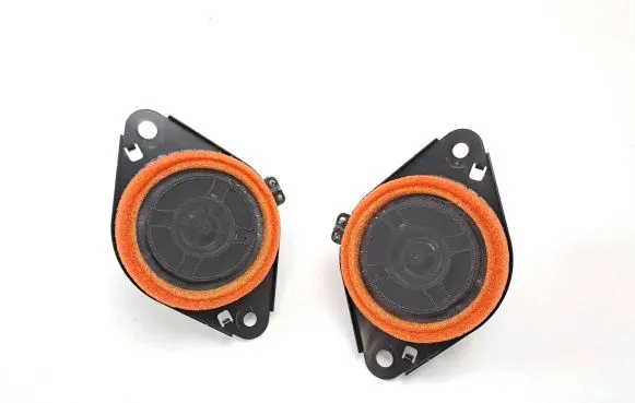 Toyota Prius (XW50) Panel speaker 861600WU50 8923009101A