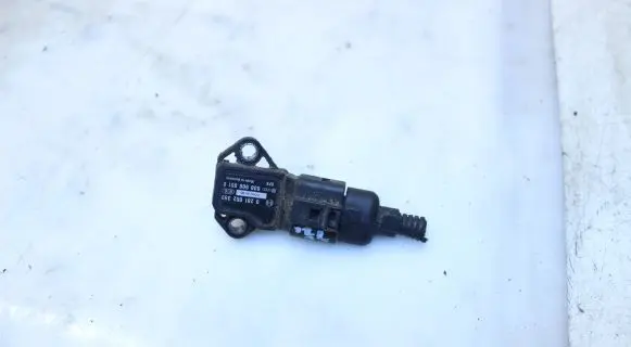Audi A6 S6 C6 4F Oil pressure sensor 0281002399