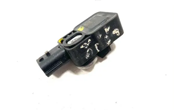 Dacia Sandero Airbag deployment crash/impact sensor 988304337R 5WK44443