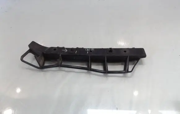 Hyundai i30 Rear bumper mounting bracket 866162R000