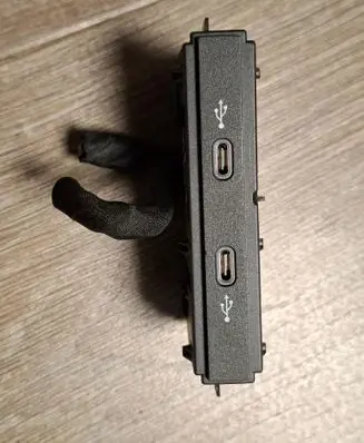 Ford Capri EV USB socket connector 5NA035700