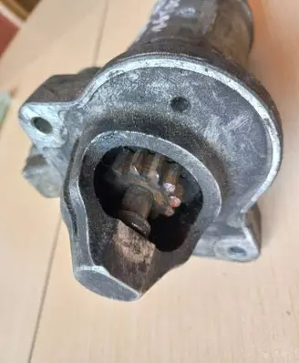 Ford Focus Starter motor 31324544