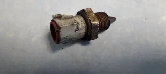 Ford Mondeo MK I Coolant temperature sensor f4af12a648aa f4af-12a648-aa