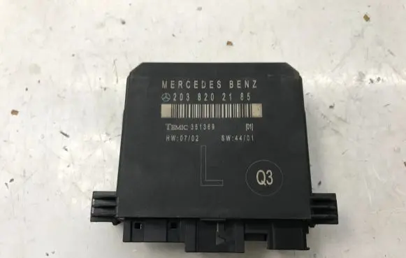 Mercedes-Benz C W203 Door control unit/module A2038202185 2038202185