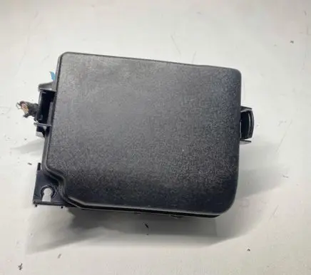 KIA Ceed Relay mounting block 91950-A2710