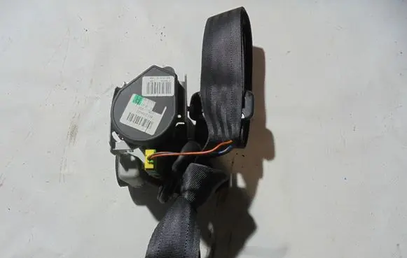 Volvo XC90 Seat belt trim 601239400