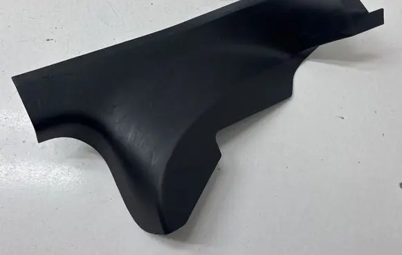 Tesla Model 3 Rear sill trim cover 1086312 108631200F