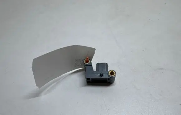 BMW 5 GT F07 Airbag deployment crash/impact sensor 9159314 300310