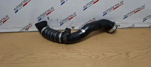 Intercooler hose/pipe
