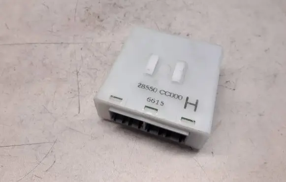 Nissan Murano Z50 Door central lock control unit/module 28550CC000 6615