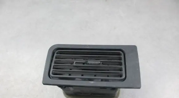 Ford Focus Cabin air duct channel 4S4H19893A 4S4H19893