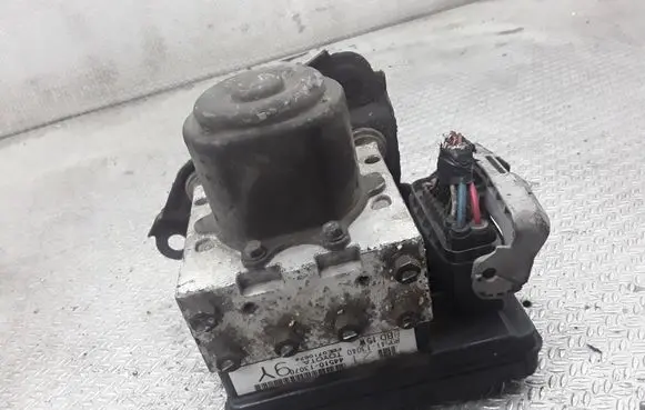 Toyota Corolla Verso E121 ABS Pump 8954113040 4451013070
